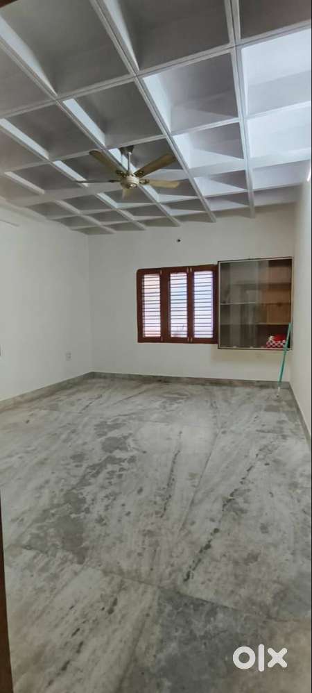 Spacious 4BHK Semi-Furnished Independent Duplex for Lease in Koramanga