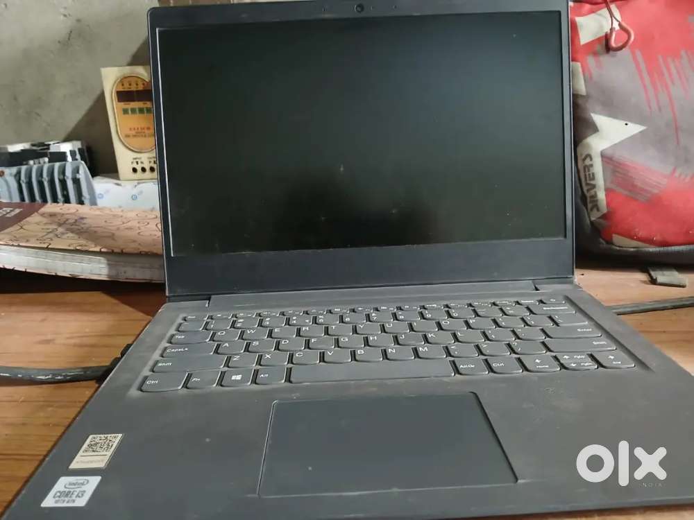 LAPTOP Lenovo V14 ADA
