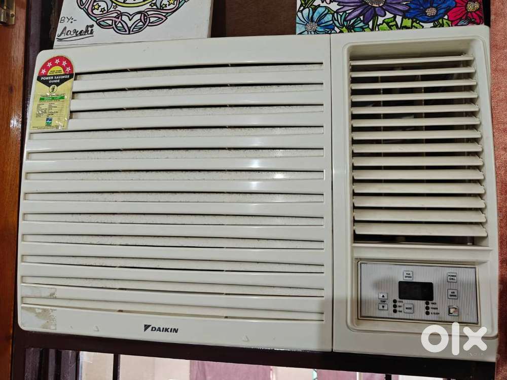 Window AC 1.5 Ton Daiken with stabiliser