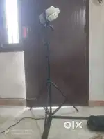 Simpex Studio CFL lighting setup + reflector +(stand is not included)