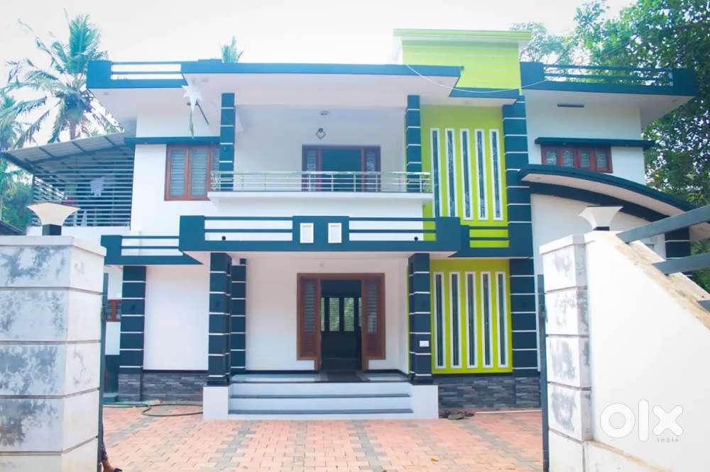 4 BHK House