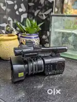 Pv100 in good condition with 3 batteries