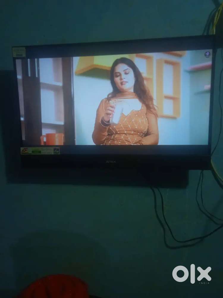 Intex lcd 32 inch smart 1month old 1yaar garanty
