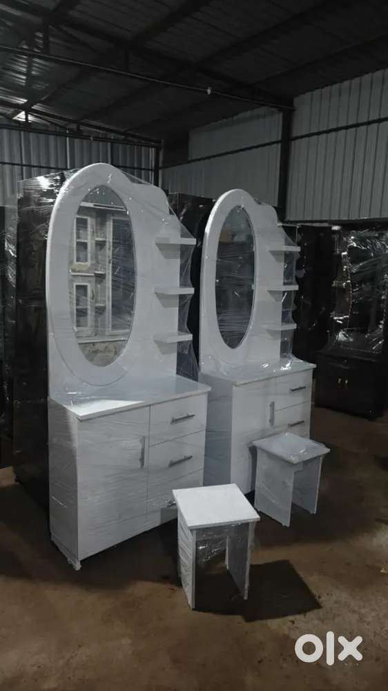 Brand new Dressing table