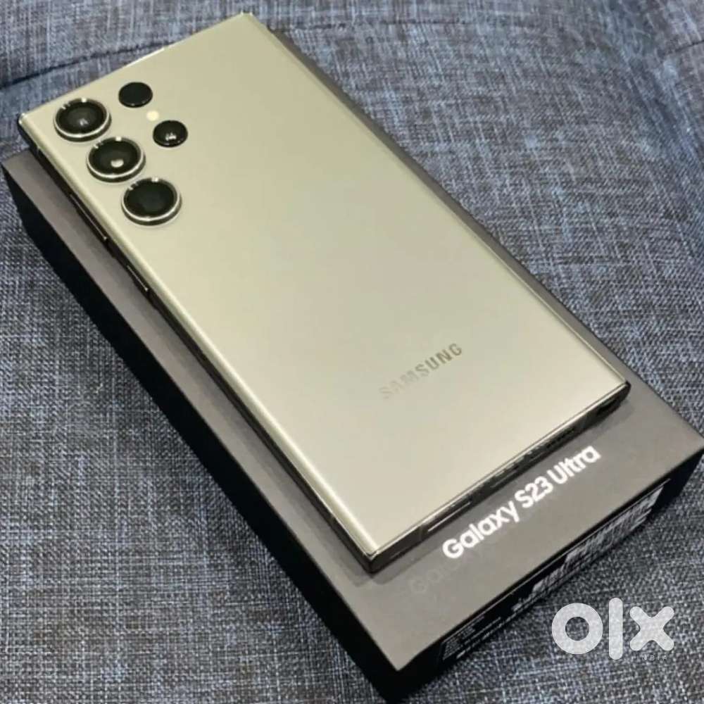 Selling my 6 month old Samsung  need urgent money