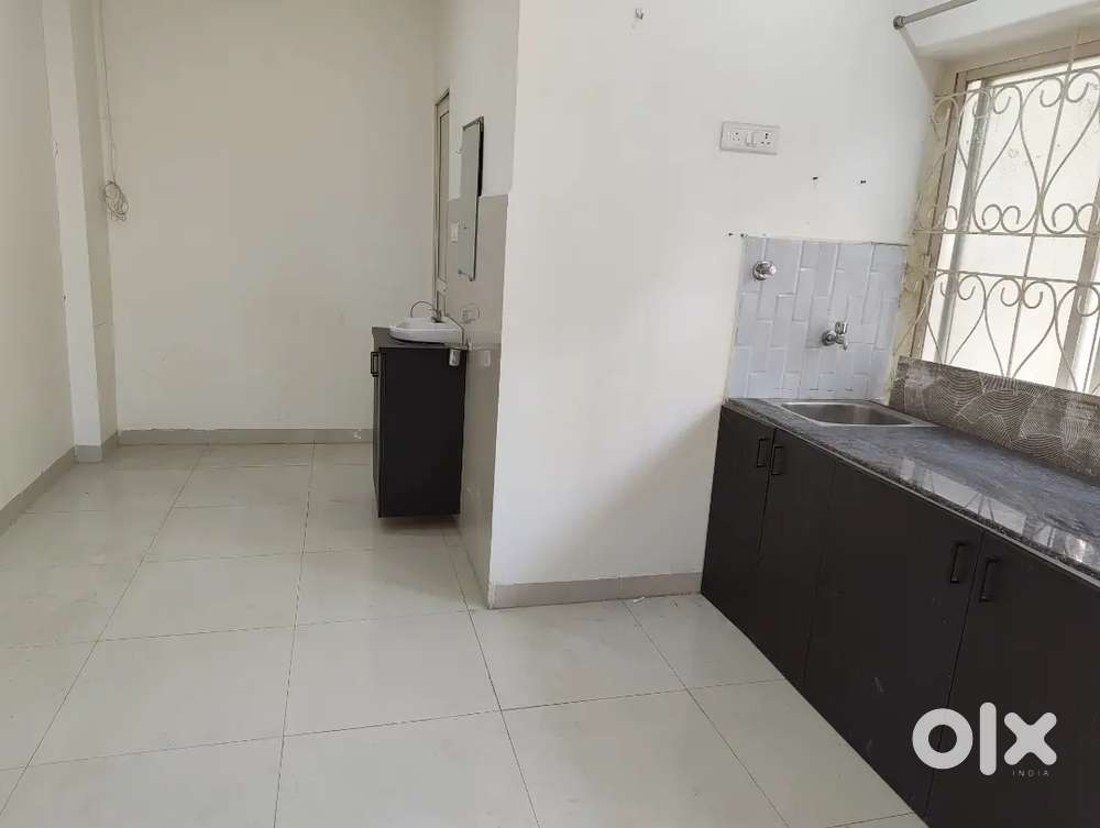 1 rk semi furnished in Rohit nagar