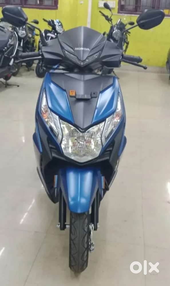 Honda dio all colours available here spot booking spot delivery here