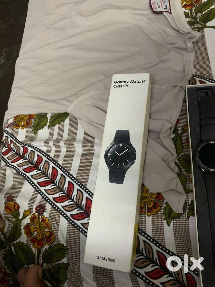 Watch 4 lte