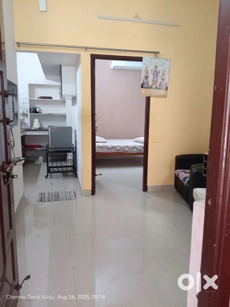 1 Bhk HOUSE IN CHOOLAIMEDU,  PRIME LOCATION