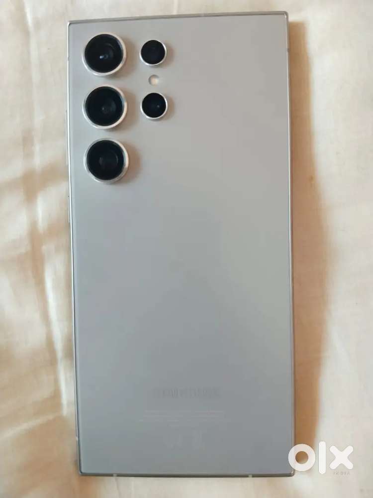 Samsung s 24 ultra new phone only 2 month