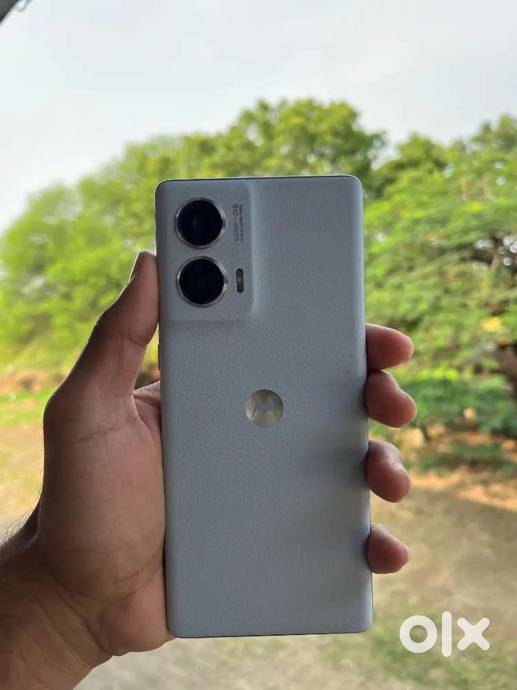 Moto Edge 50 Fusion (12/256) with Bill & Box at a Great Price!