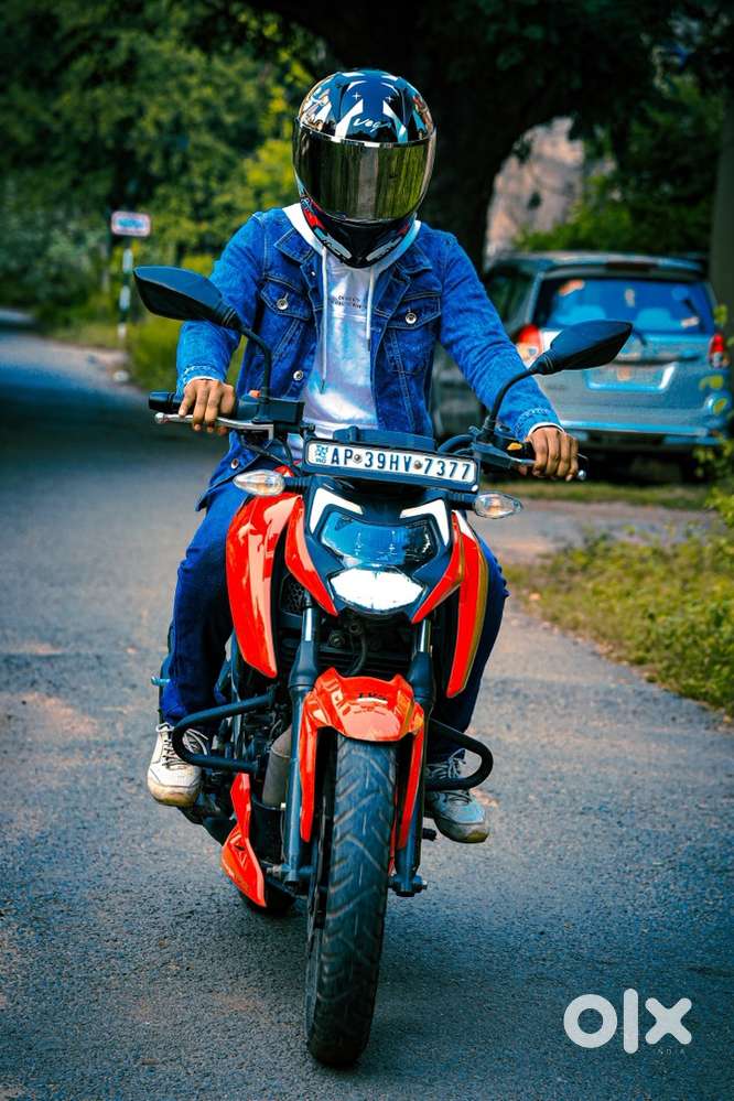 Rtr 160 4v Very very decently maintained bike