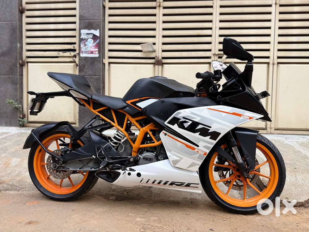 KTM RC 200 2016 February model