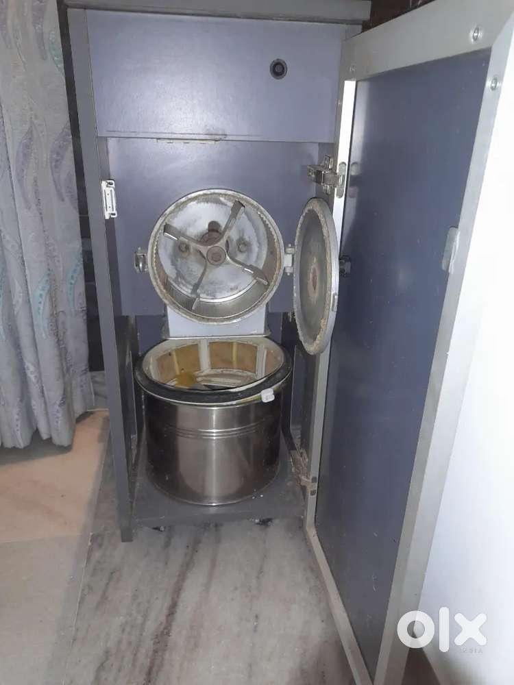 Pulverizer and Weighing Scale