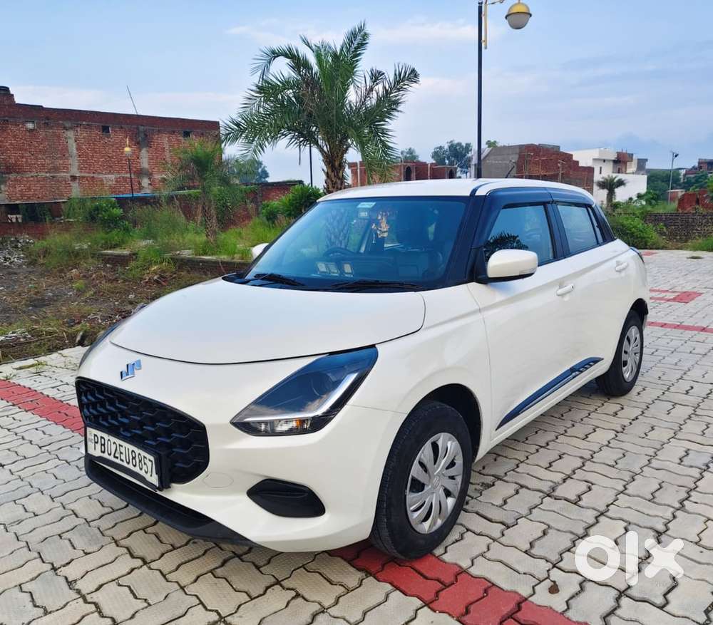 Maruti Suzuki Swift VXi + Manual, 2024, Petrol