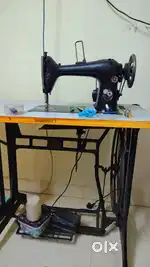 Sewing Machine with motor