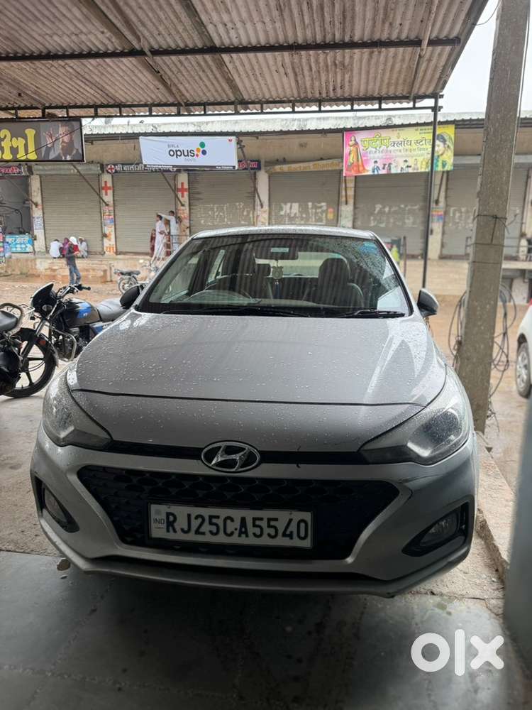 Hyundai i20 2018 Petrol 81000 Km Driven