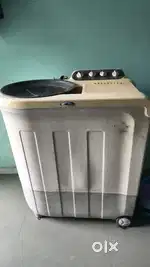 Whirlpool 7.5kg manual washing machine