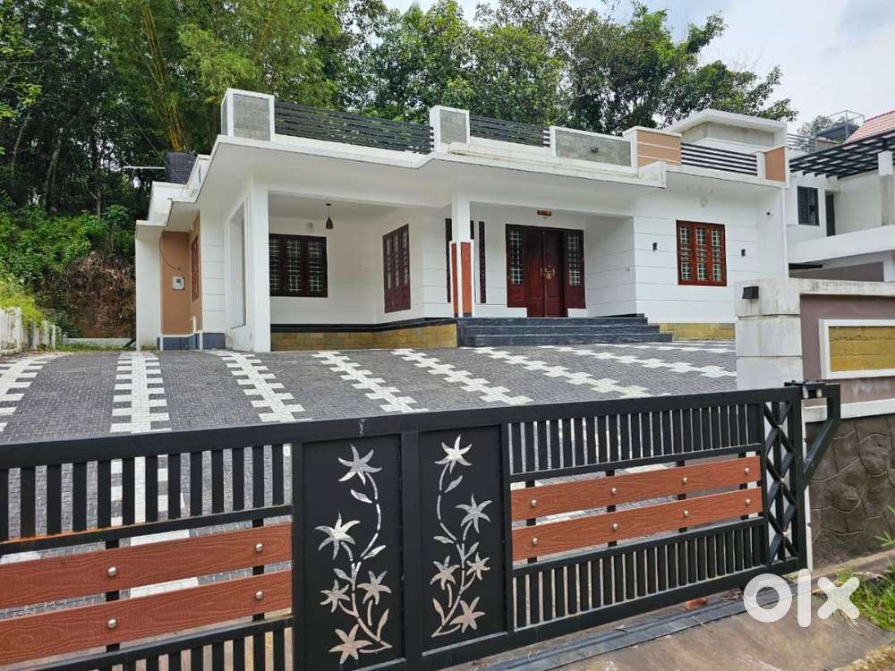 പാലാ - പൊൻകുന്നം റോഡിൽ , 3 ബെഡ്റൂംസ് വീട് വിൽപ്പനയ്ക്ക്