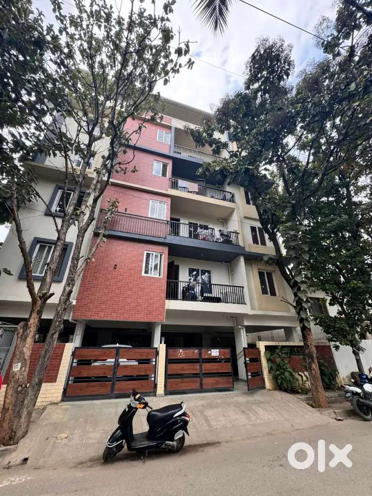 1bhk fully furnished in prime location