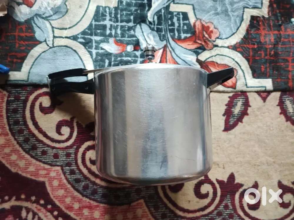hawkins pressure cooker aluminium
3l,5l,10l. (panasonic rice cooker)