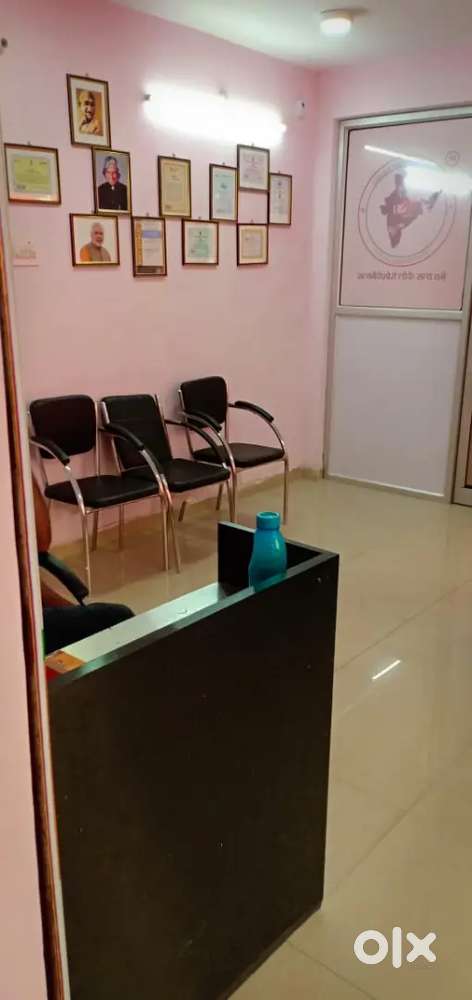 400 sqft fully furnished office space kurji