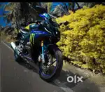 YAMAHA R15 V4 Monster edition