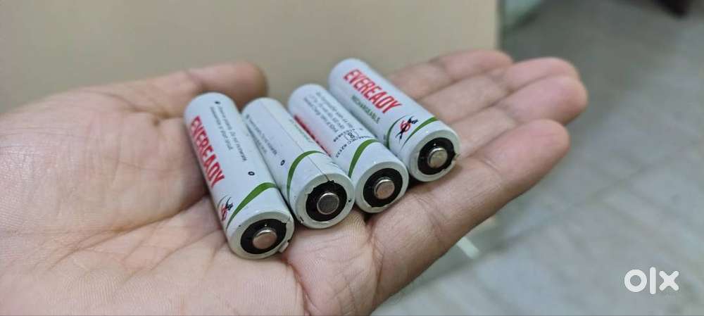 Eveready Rechargeable NiMH AA HR6 700 mAh Batteries