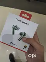 One plus buds 3 earphones