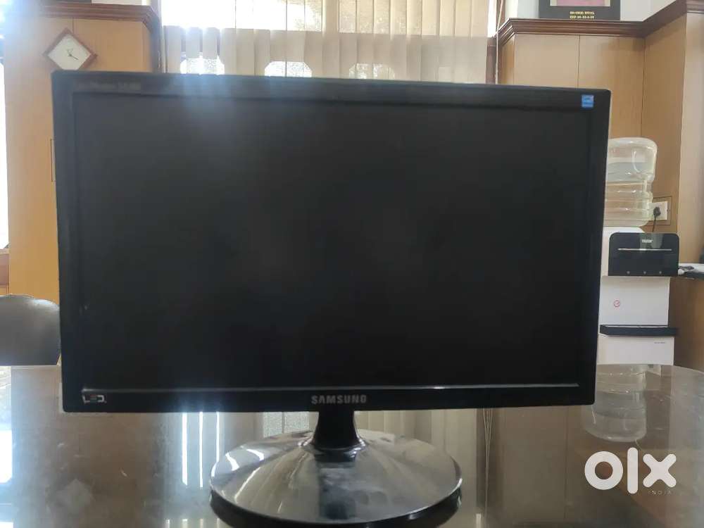 Computer monitor