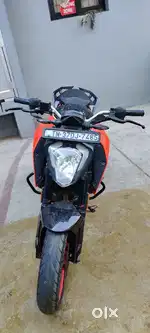 Ktm duke 200