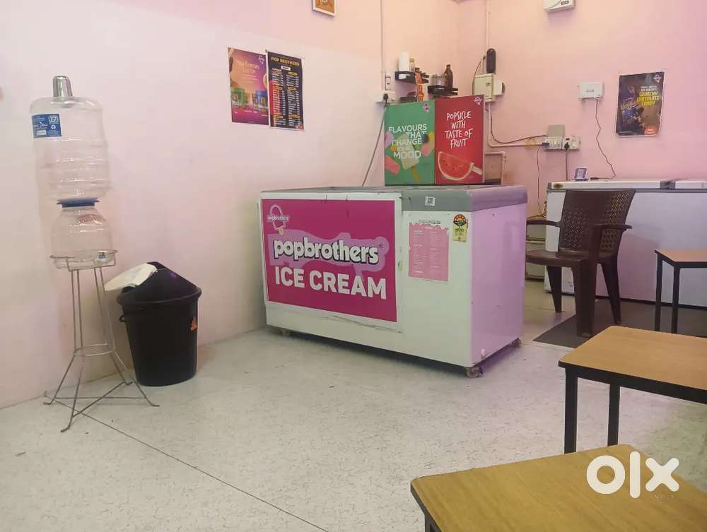 Freezer Western 2 Nos