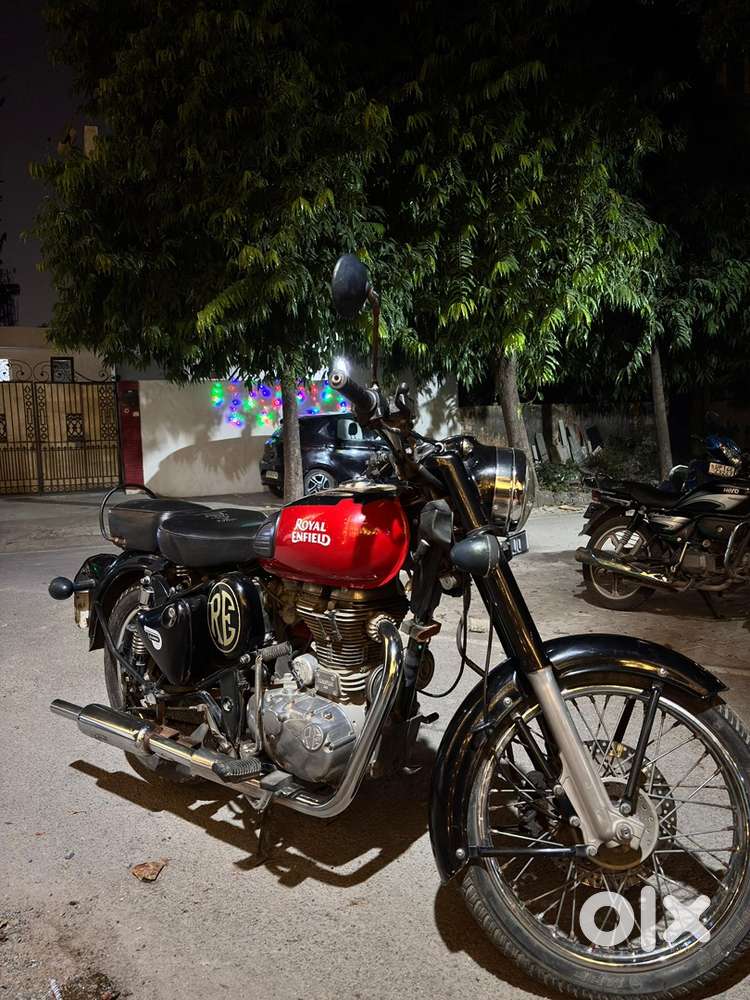 Classic bullet 2017 11th month next to new