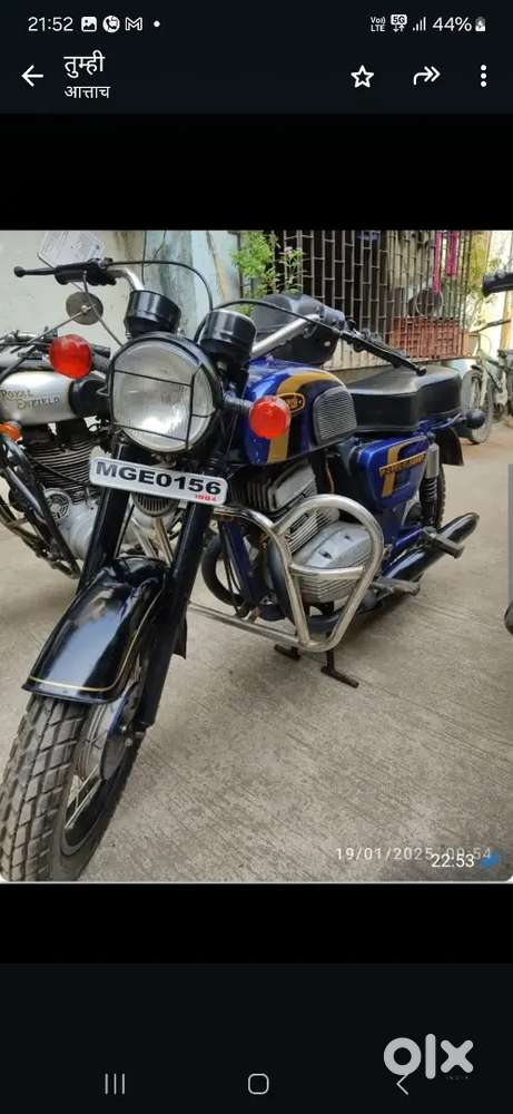 Yezdi classic, restored,  updated upto 2029, insurance 2029, PUC 2026,