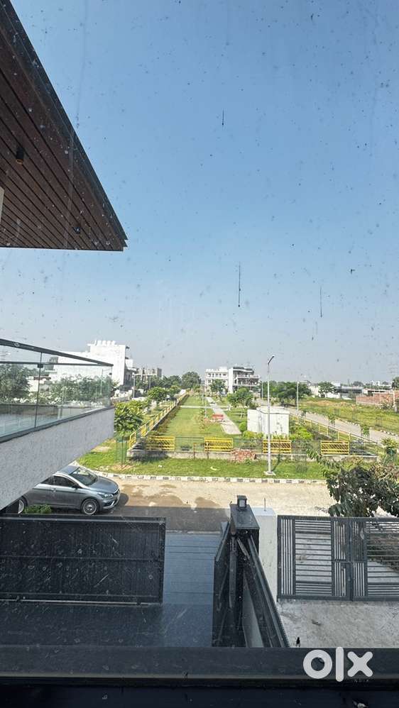 2 bhk for rent in ecocity-2 semi furnished