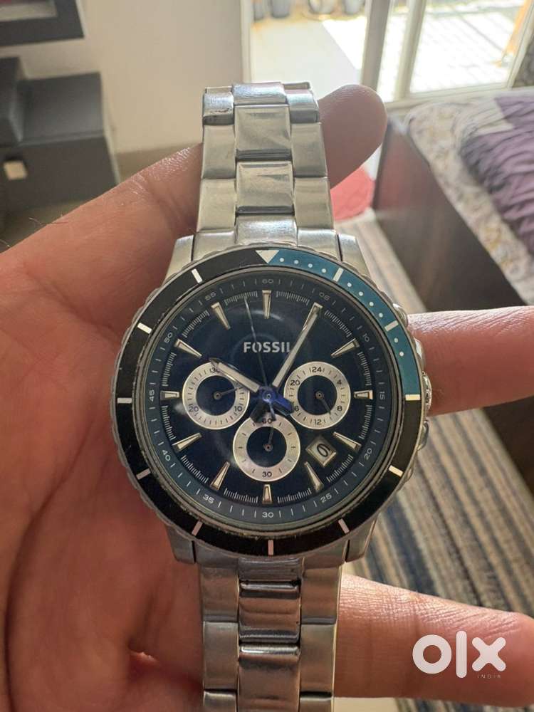 Fossil watch  and Ben shermin internation watch  for urgent sell