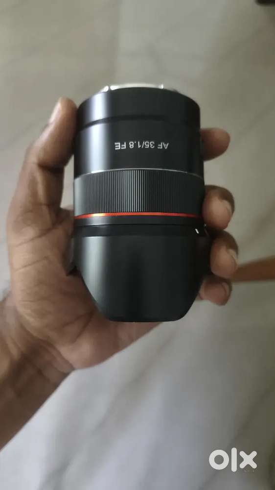 Samyang 35mm f1.8 lens for Sony Cameras