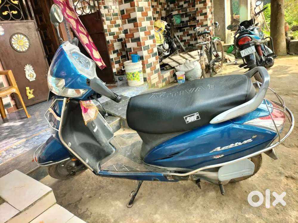Sell the Honda Activa condition is good.looking as new