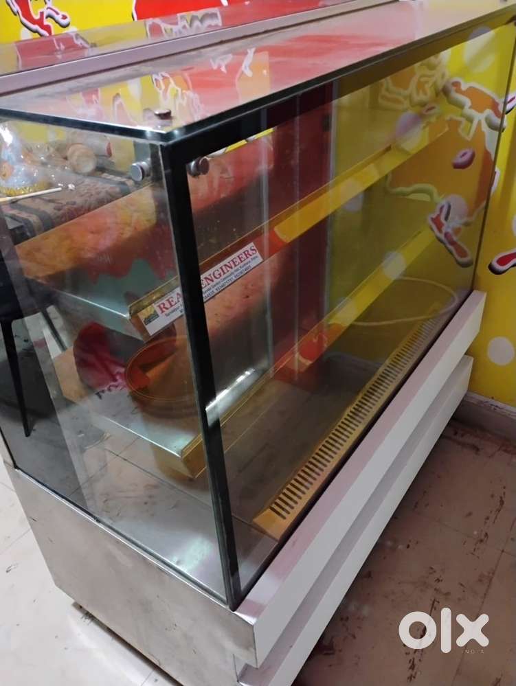 Air cooled Cake Display