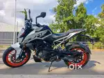 KTM Duke 200