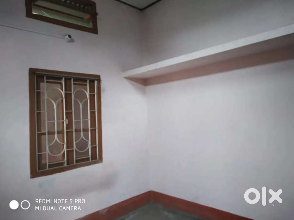 Two room,one kitchen,safety for ladies,