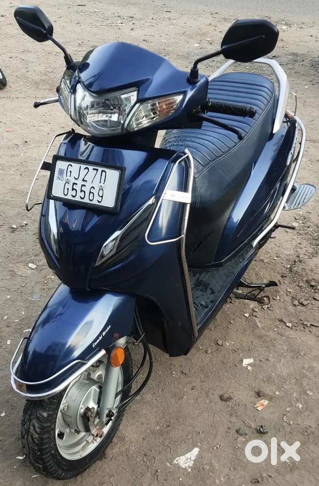 ACTIVA 6G વેચવાની છે.લેડીઝ યે વાપરેલ છે.