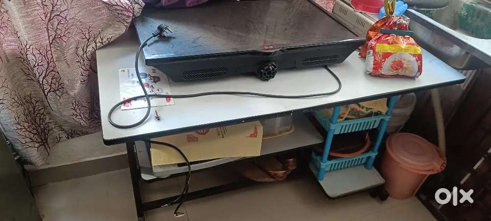 Bed and computer table and 6 seater dining table