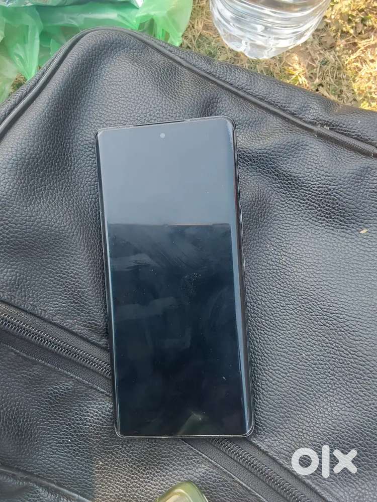 vivo v 295g  bil and box bill rate 35000