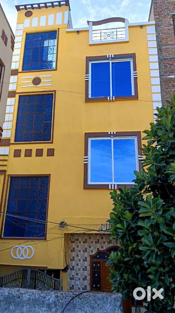 Luxury flat for rent at first floor