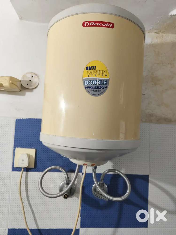 Racold 25 Liters working Gyser