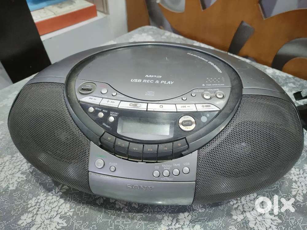 Sony audio cassette player &  usb working condition