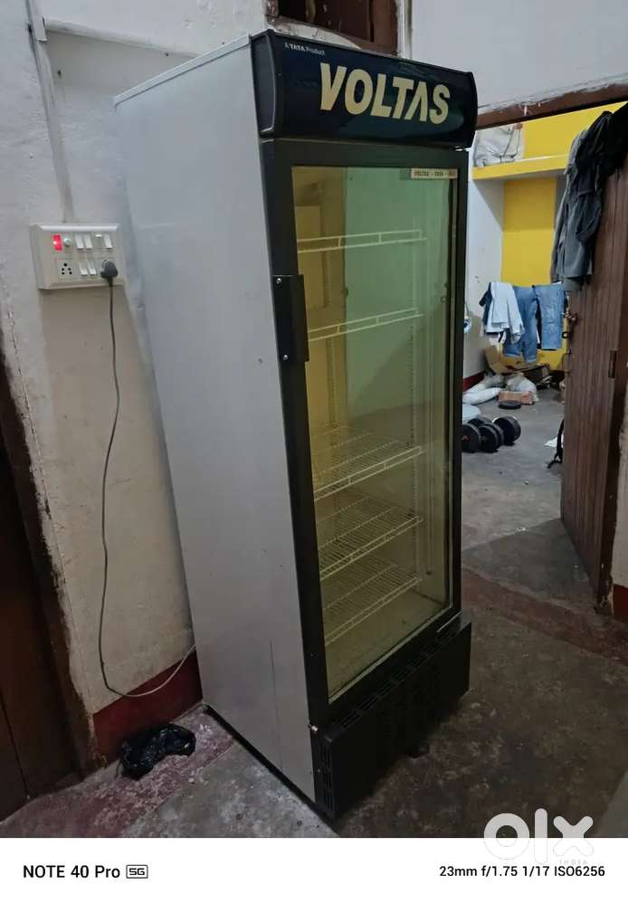 Selling a new fridge