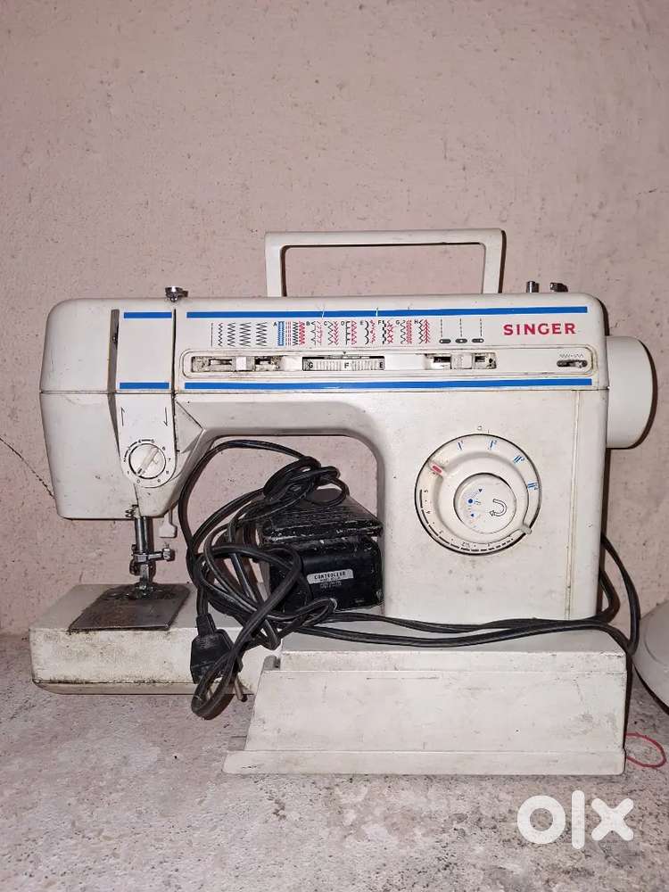 Stwiching Machine- SINGER Brand