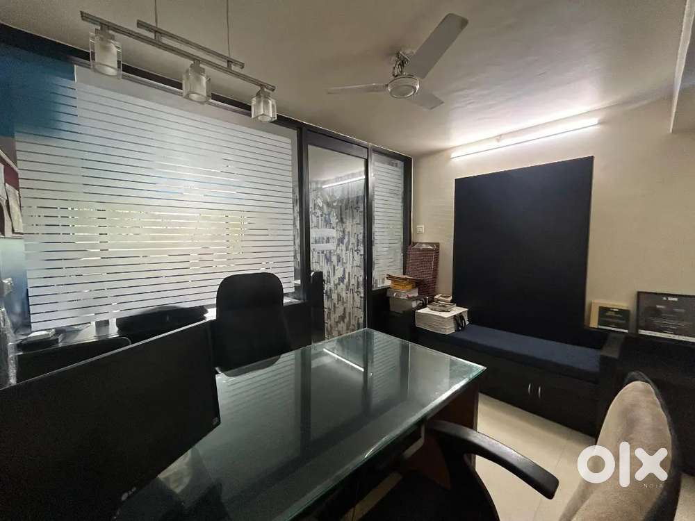 Canda corner road front office